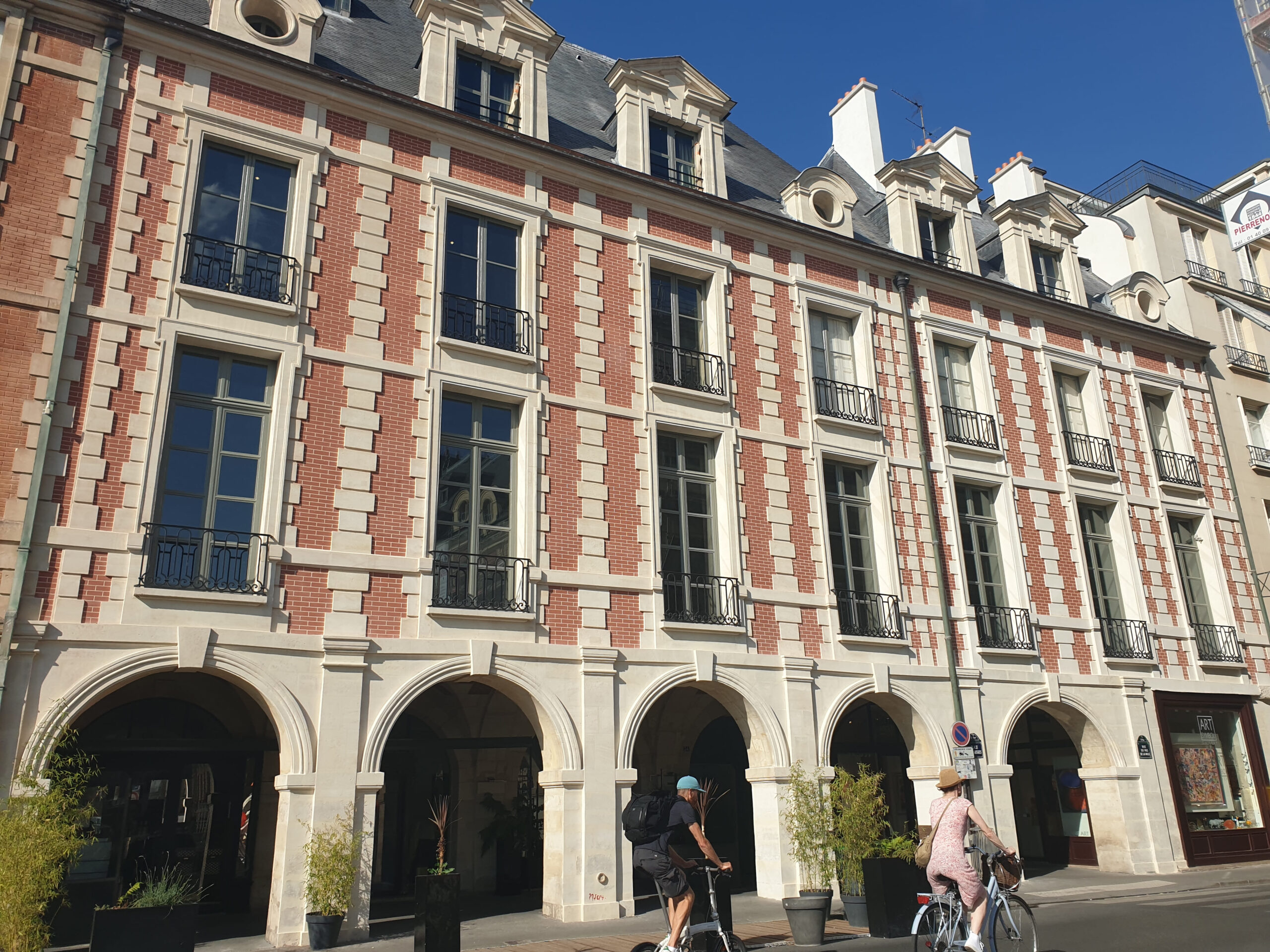 Restauration de façade et des souches de cheminées